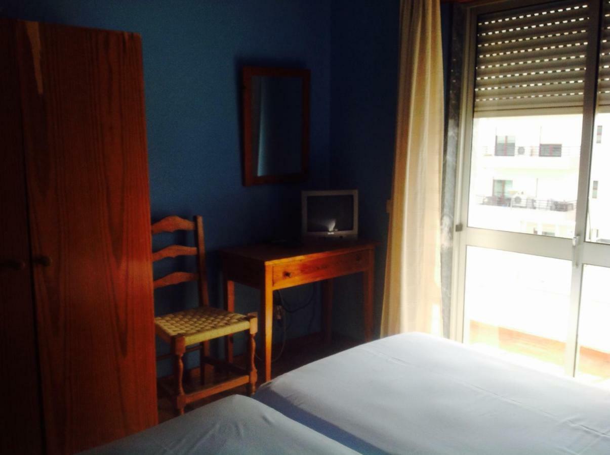 Bed and Breakfast Pensao Algarve Сан-Браш-ди-Алпортел Экстерьер фото